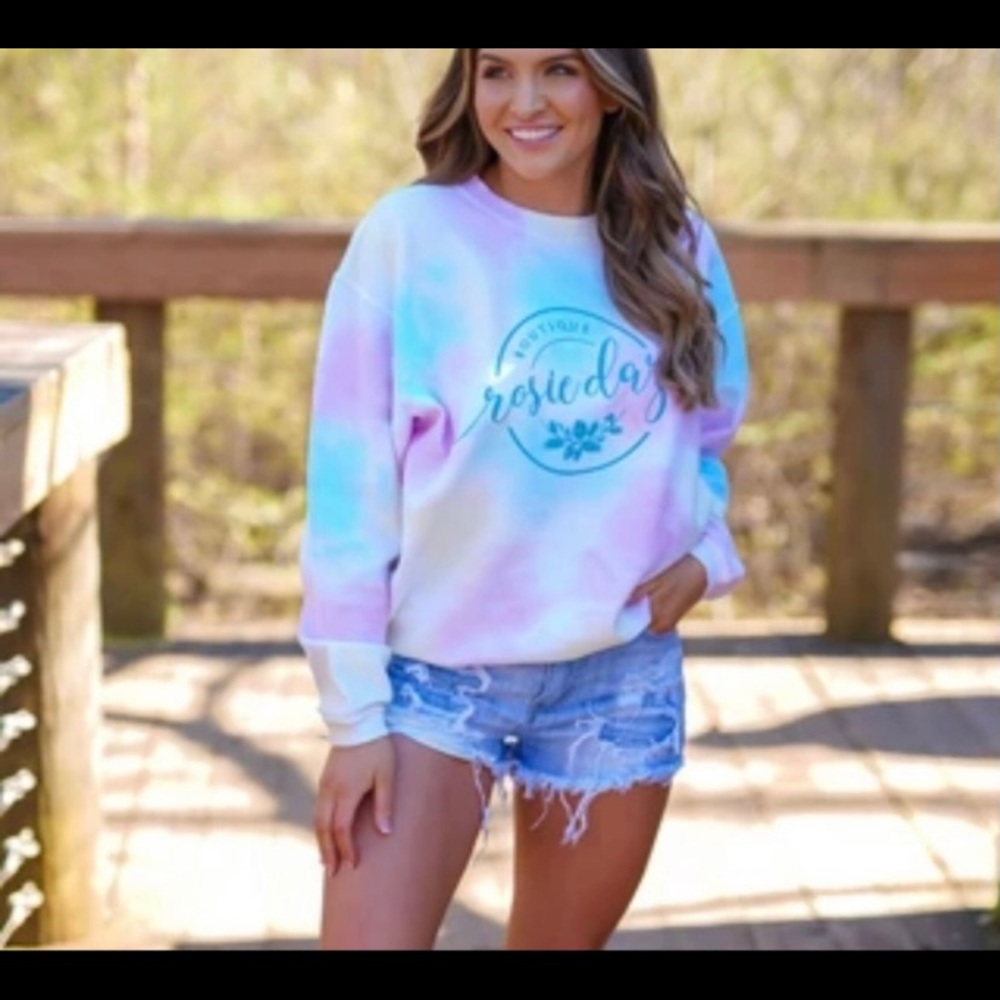 NWT Rosie Daze Btq Limited Edition Tie Dye Corded Crew Sz Medium